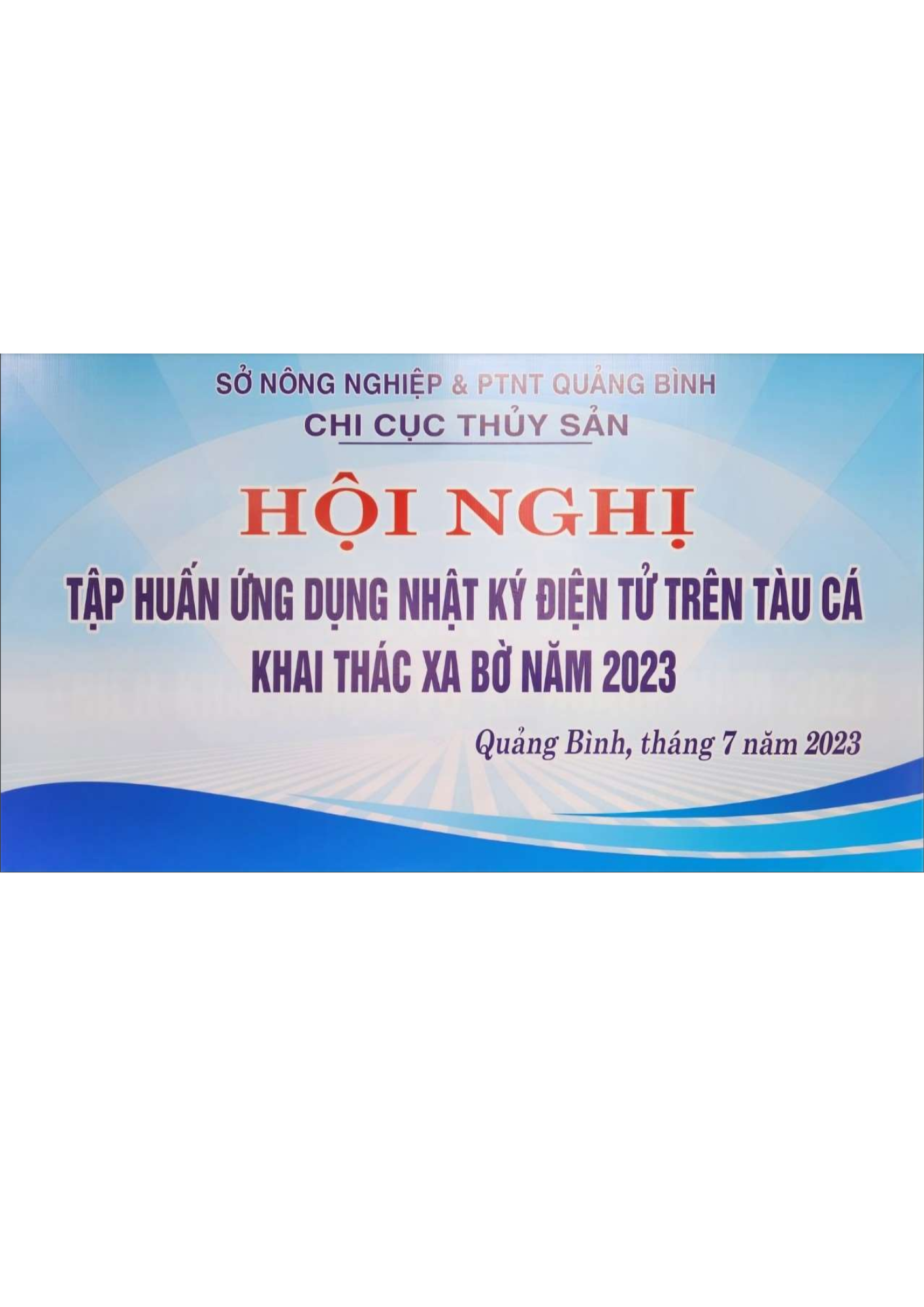 Tập huấn ứng dụng nhật ký điện tử trên tàu cá khai thác xa bờ